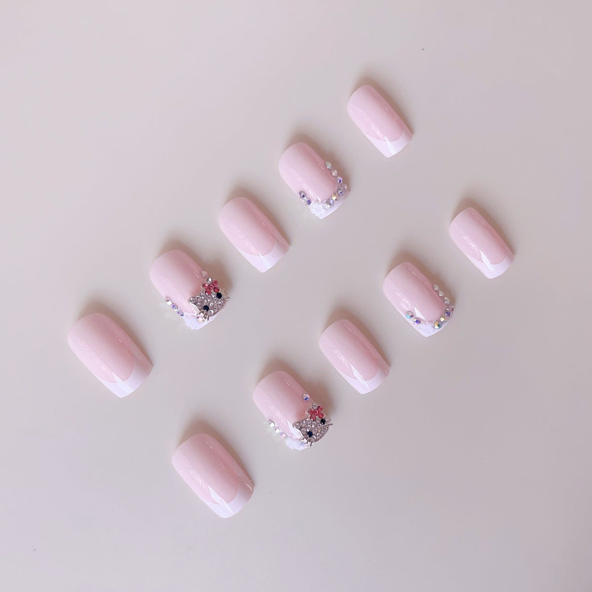 Siopsrl | Artificial nail set with stylish rhinestone decorations Siopsrl