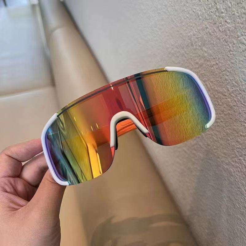 Siopsrl | Sporty Wrap-Around Sunglasses Siopsrl