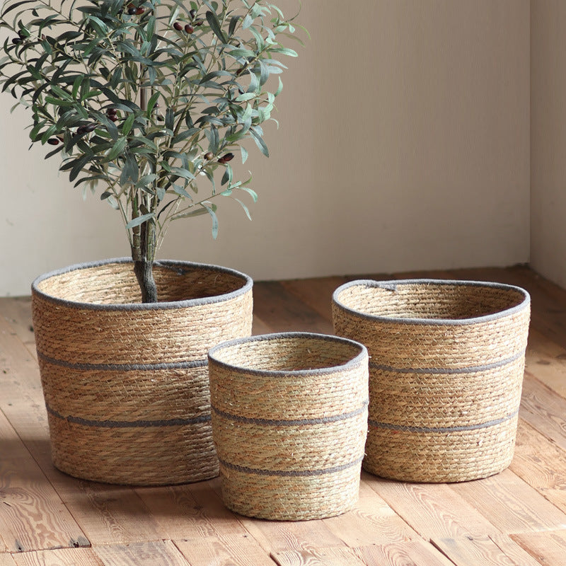 Handwoven decorative basket Siopsrl
