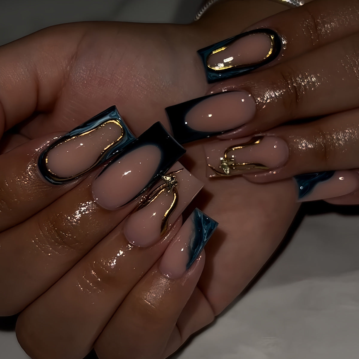 Siopsrl | Artistic Statement Press-On Nail Enhancements Siopsrl