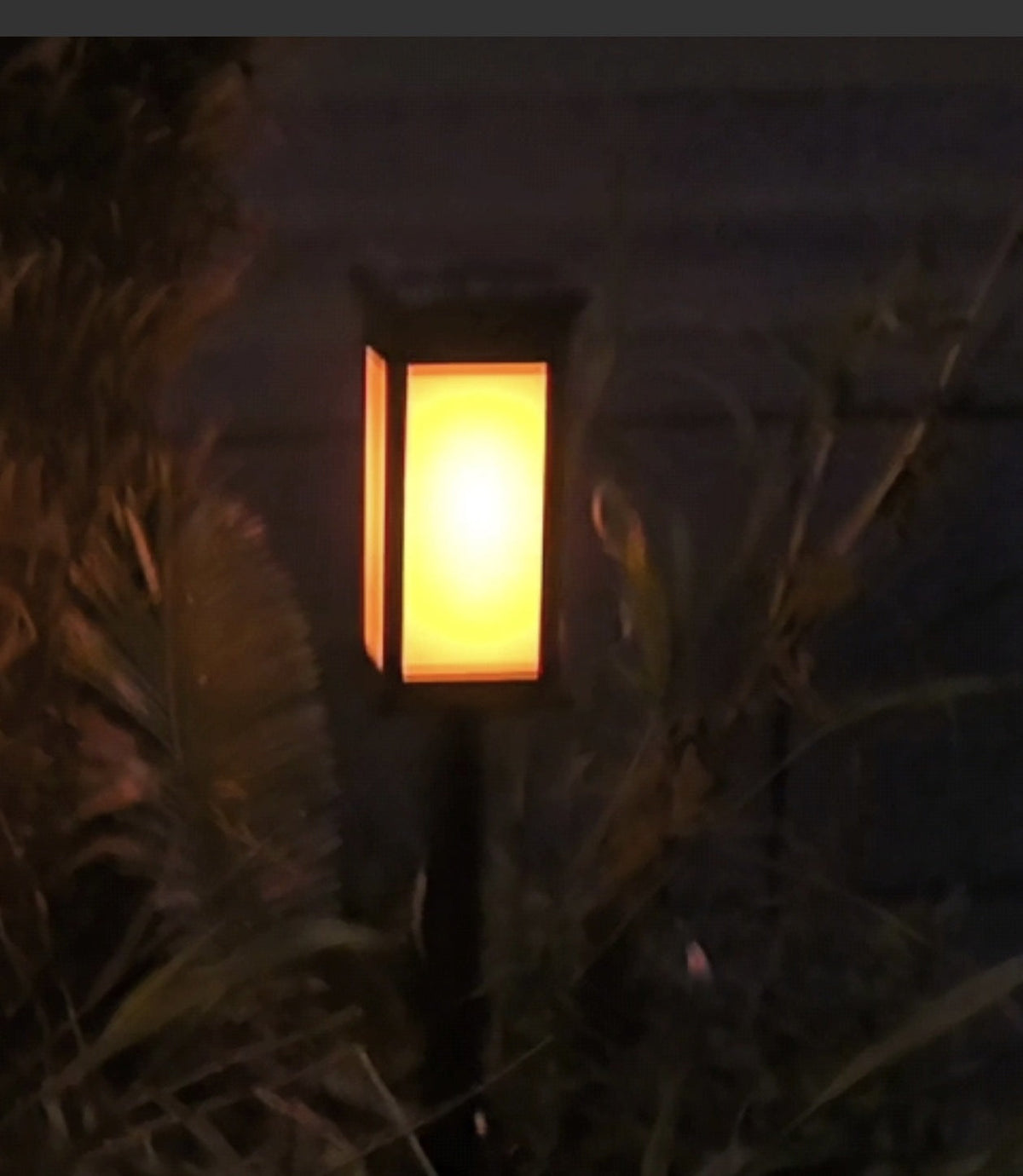 LED Garden Stake Lantern With Frosted Acrylic Panel And Weatherproof Metal Frame Siopsrl