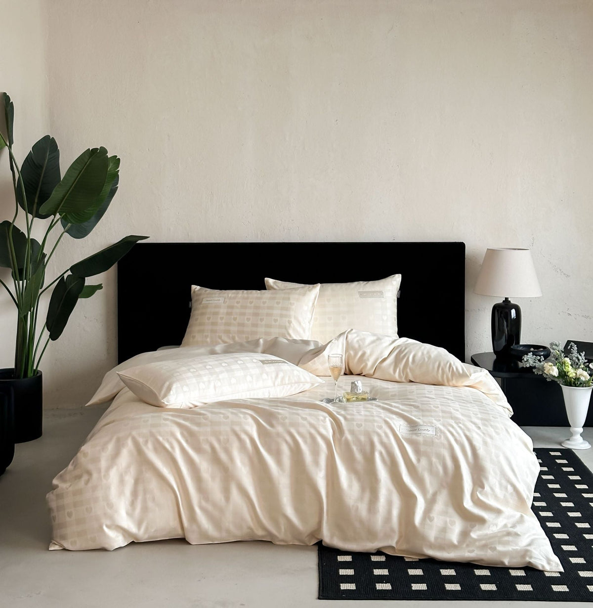 Luxurious cotton satin bed linen set with subtle check pattern and silk matte finish Bowlift