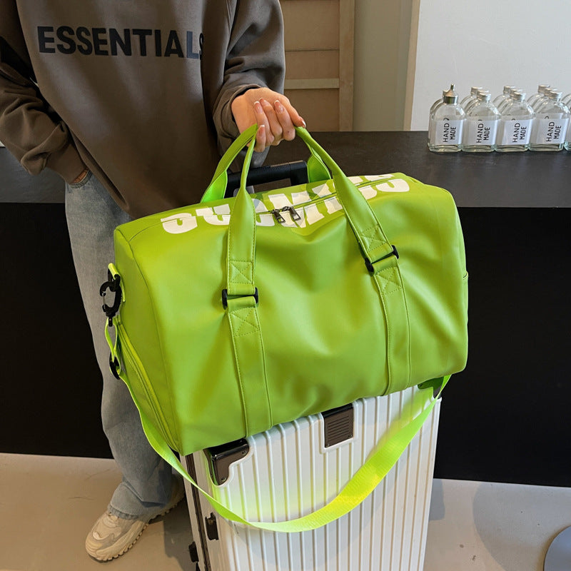 Siopsrl | Sporty Travel Bag With Spacious Interior Compartment And Durable Material Siopsrl