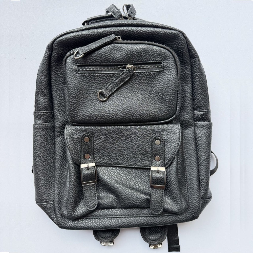 Siopsrl | Stylish backpack with multiple compartments Siopsrl
