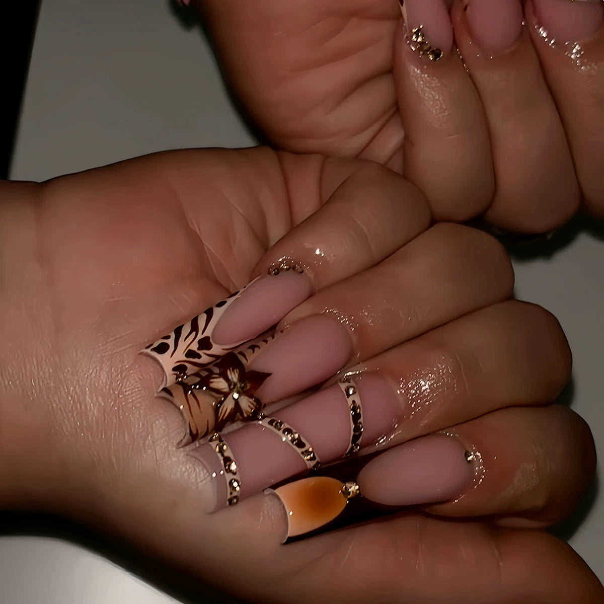 Siopsrl | Decorative Long Press-On Nail Extensions Siopsrl
