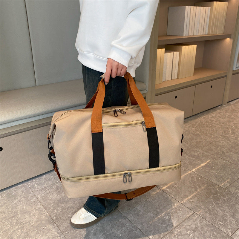 Siopsrl | Sporty travel bag with adjustable shoulder strap and organizer compartments Siopsrl