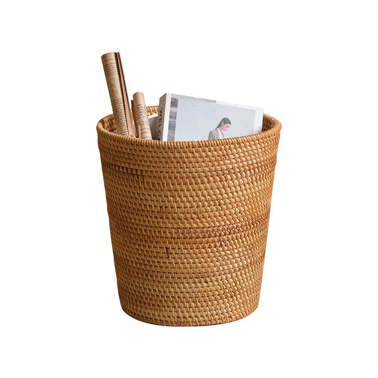 Women Elegant hand-woven basket with practical handles Siopsrl