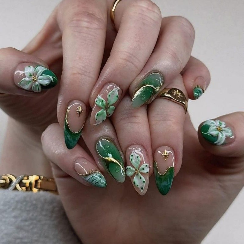 Siopsrl | Animal-Inspired Press-On Nail Art Set Siopsrl