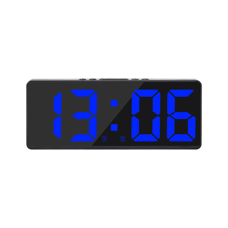 Siopsrl | Digital LED alarm clock with large, light blue display and snooze function Siopsrl