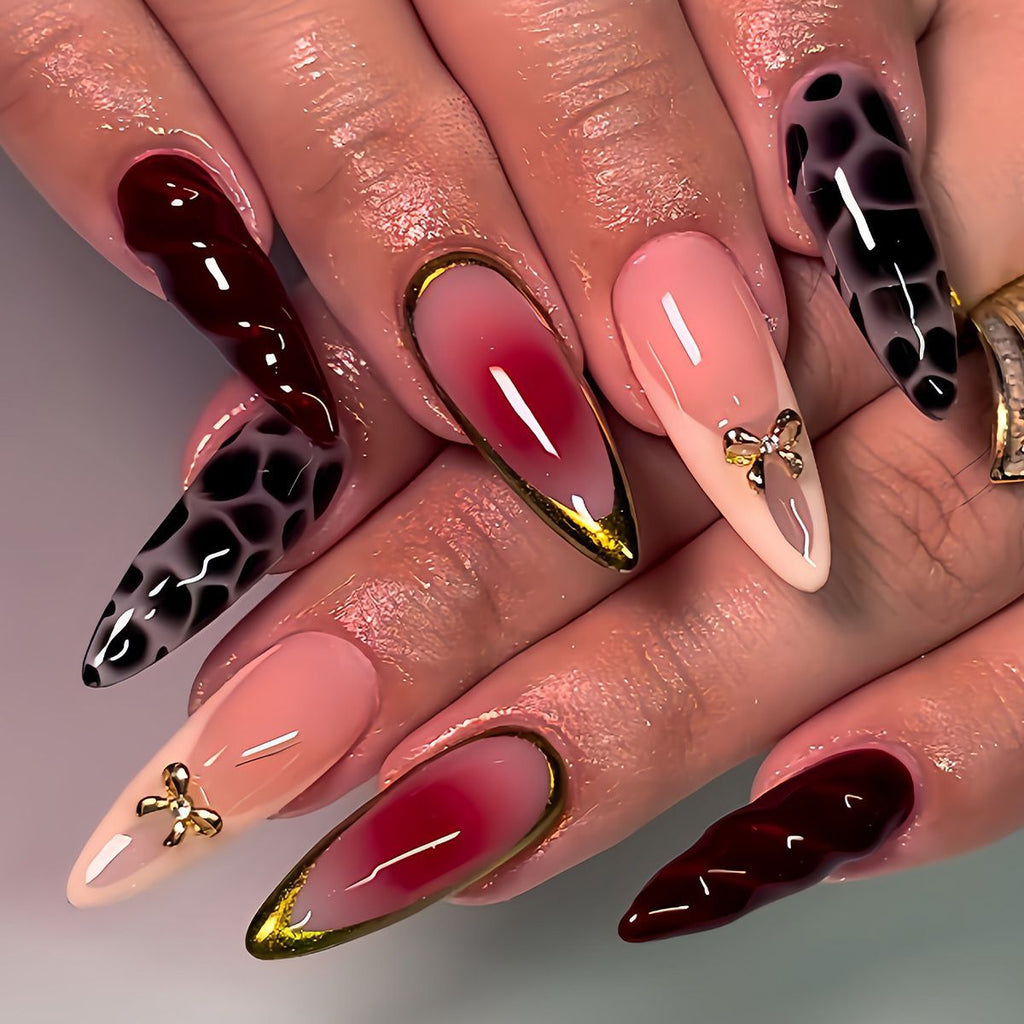 Siopsrl | Artistic Stiletto Press-On Nail Set with Unique Accents Siopsrl