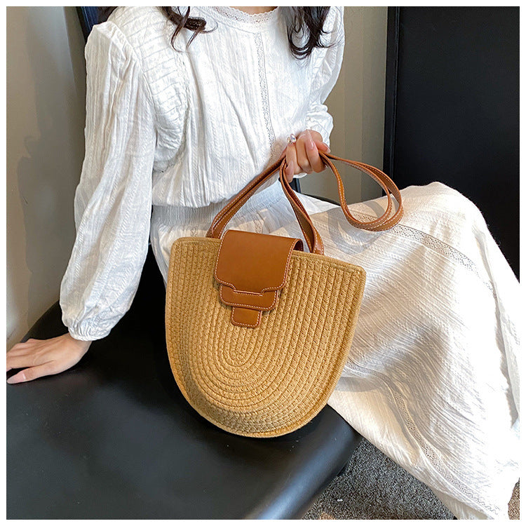 Siopsrl | Fashionable and Handcrafted Basket Bag with Leather Accents Siopsrl