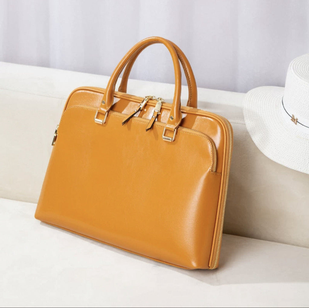 Siopsrl | Elegant Business Bag with Structured Design Siopsrl