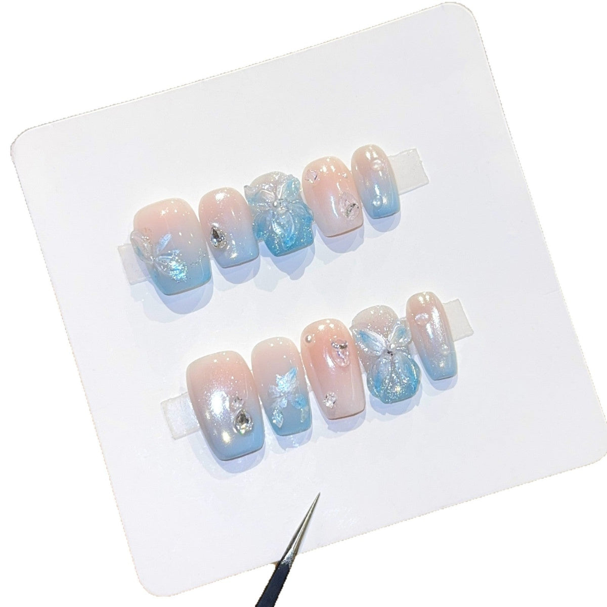 Siopsrl | Art nails with floral accents Siopsrl