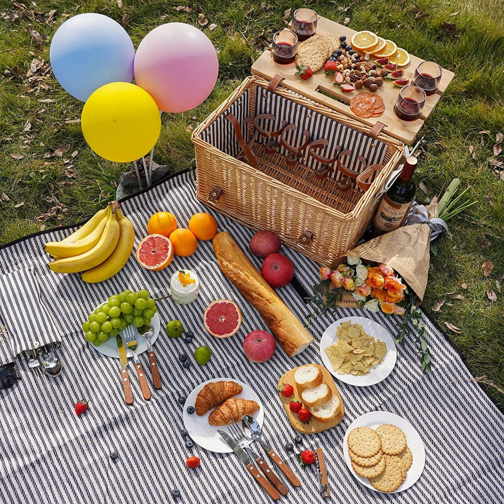 Ladies picnic basket with integrated dinnerware set andStylish folding table Siopsrl