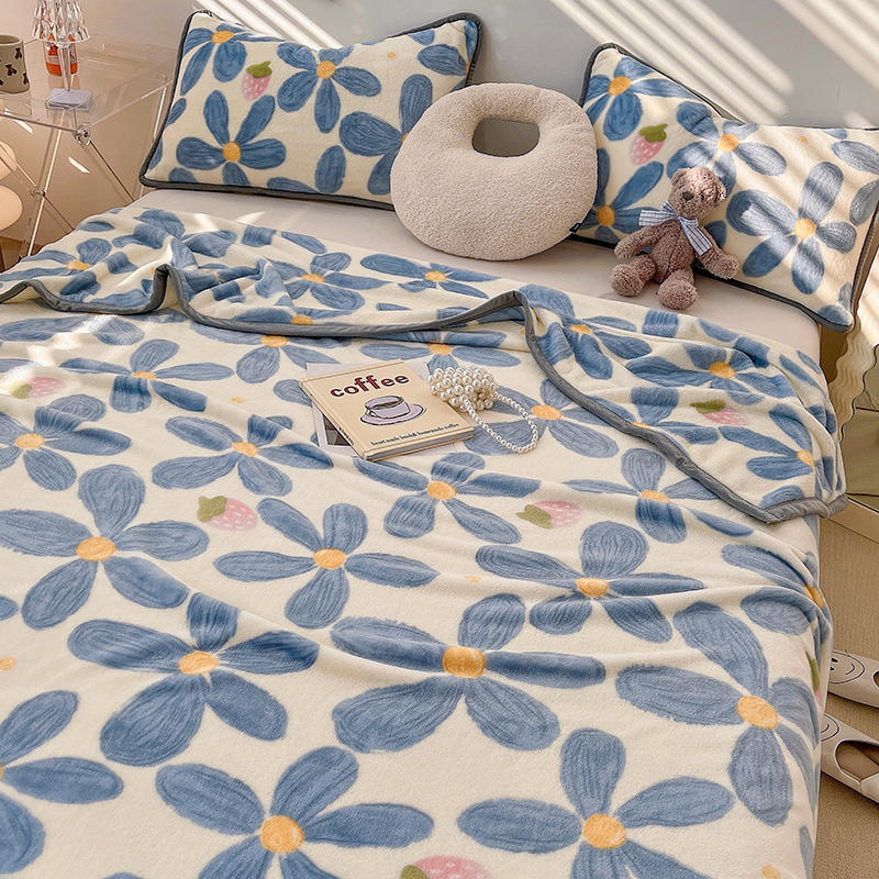 Ladies Cozy and Colorful Blanket Siopsrl