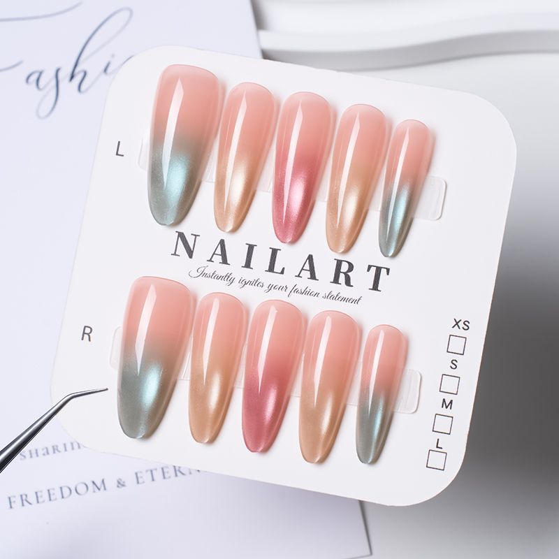 Siopsrl | Elegant Stiletto Press-On Nails with Decorative Floral Accents Siopsrl