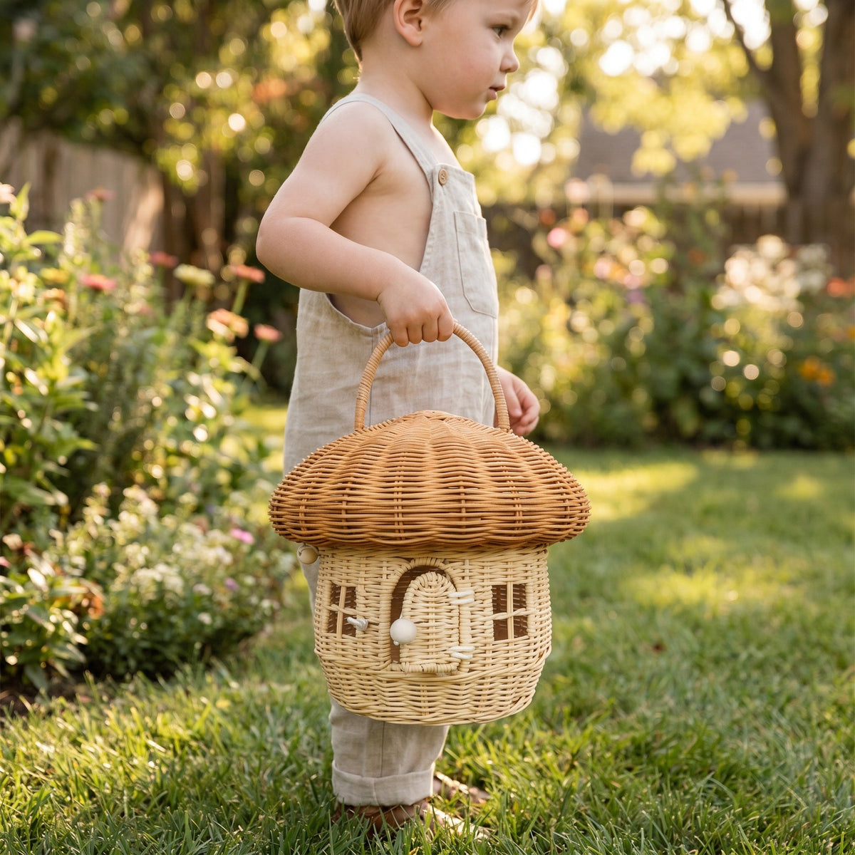 Whimsical Mushroom-Shaped Woven Storage Basket Siopsrl