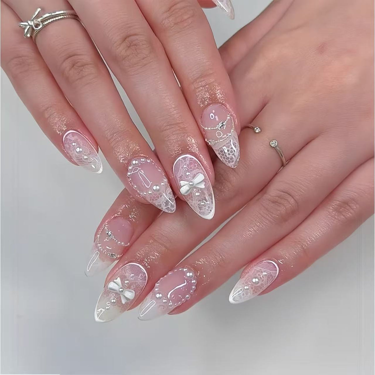 Siopsrl | Elegant Lace Design Nail Extensions Siopsrl