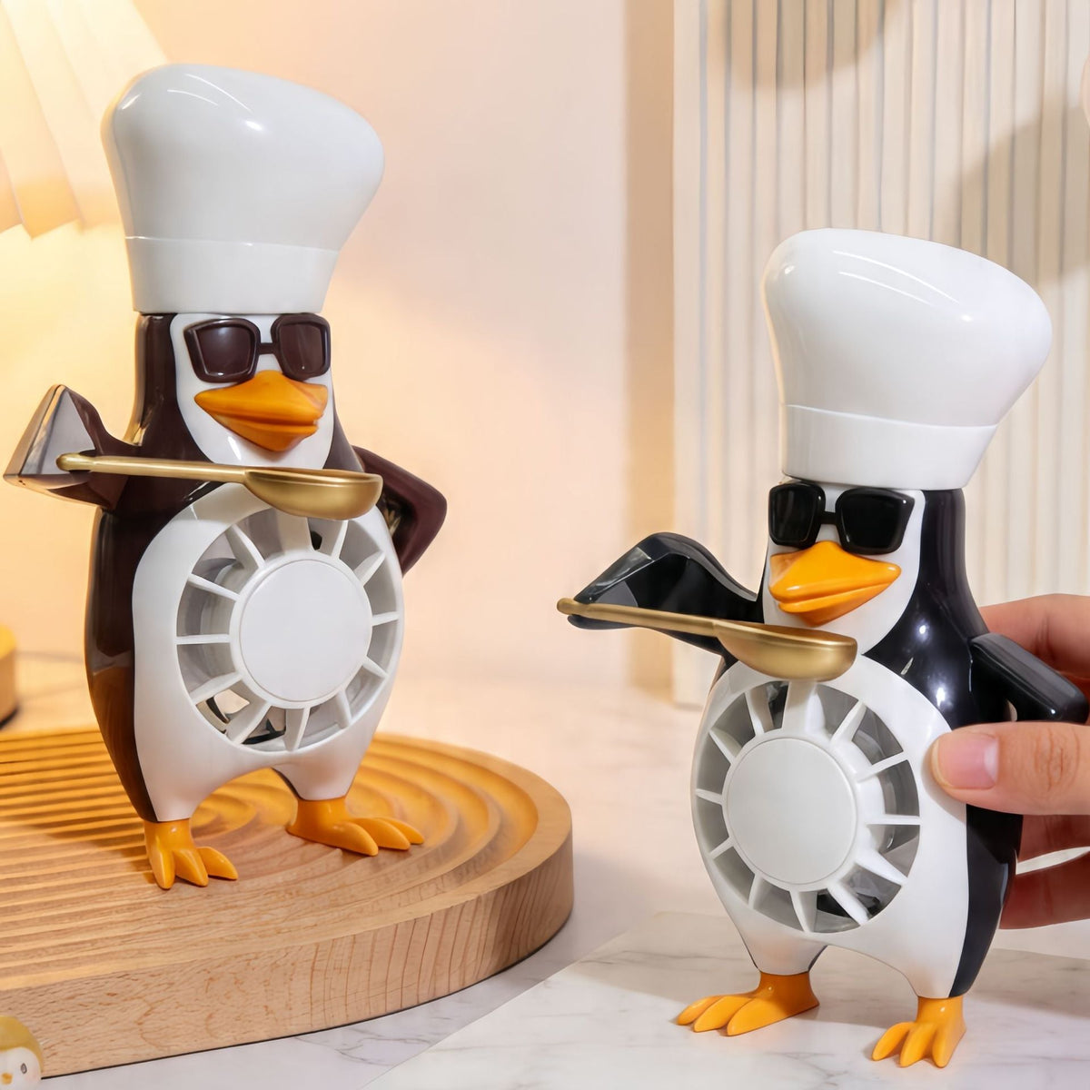 Siopsrl | Ladies table fan in creative penguin design Siopsrl
