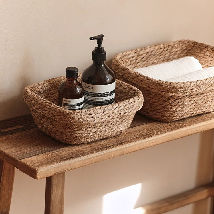 Handcrafted storage basket made of natural materials Siopsrl