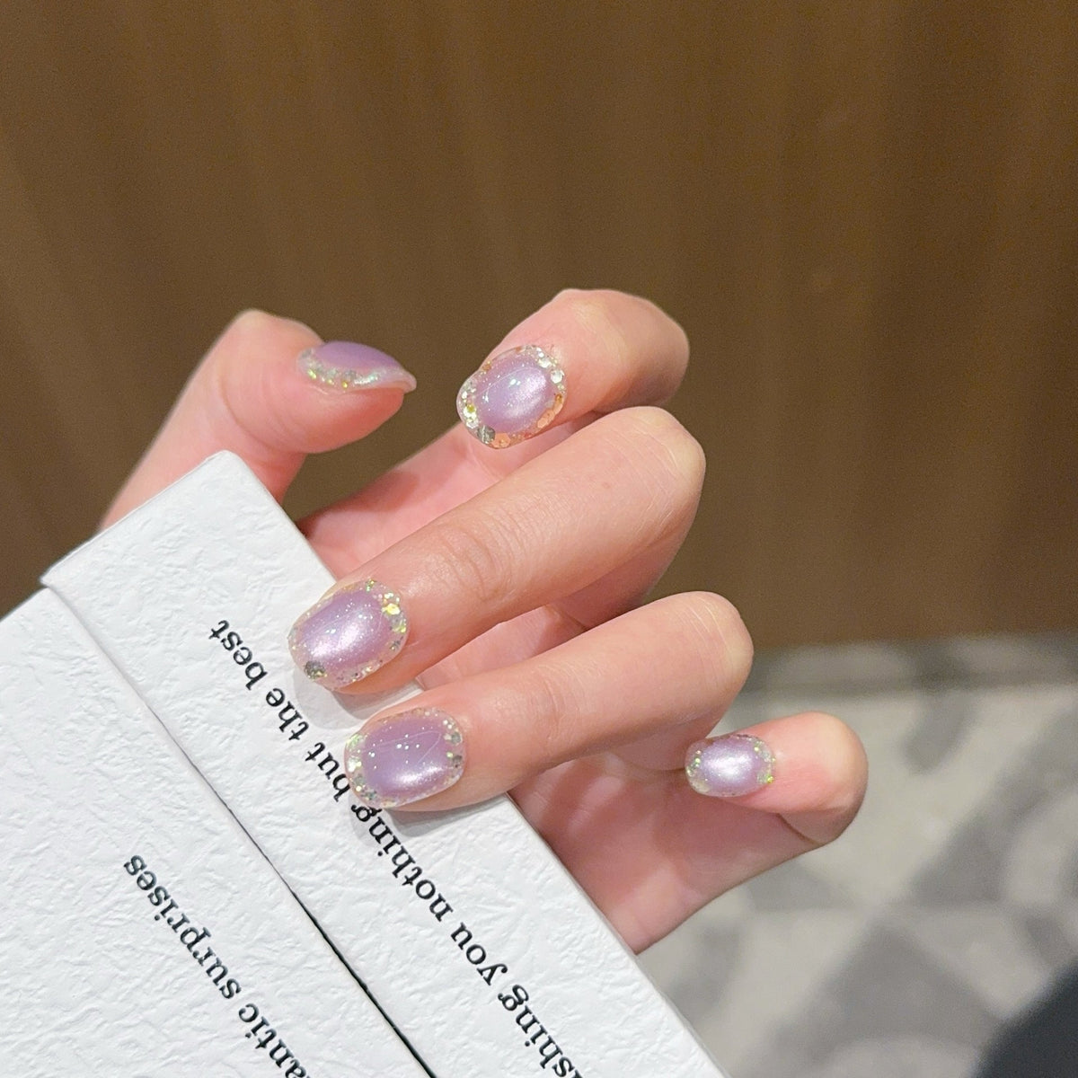 Siopsrl | High-quality artificial nail tips with shimmering effect Siopsrl