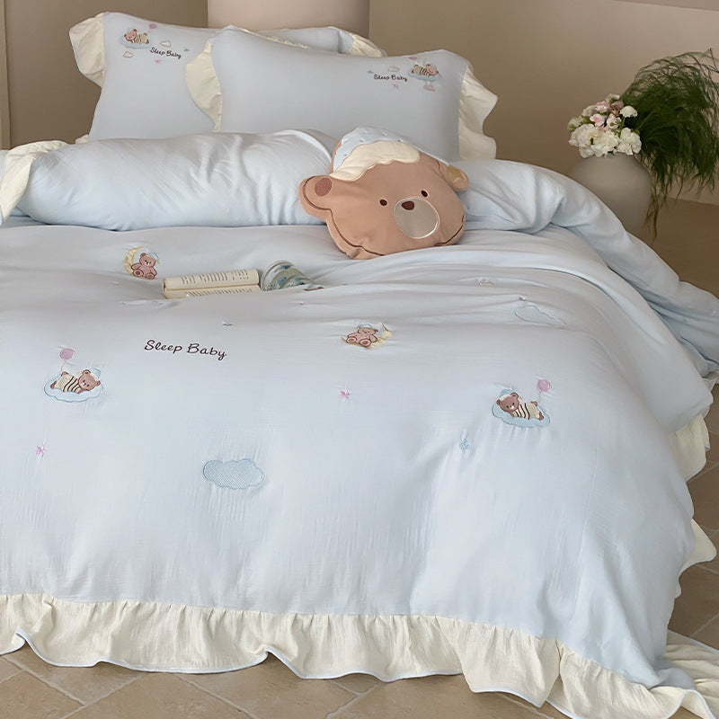 Bedding set in baby motif made of soft cotton blend with ruffle trim
