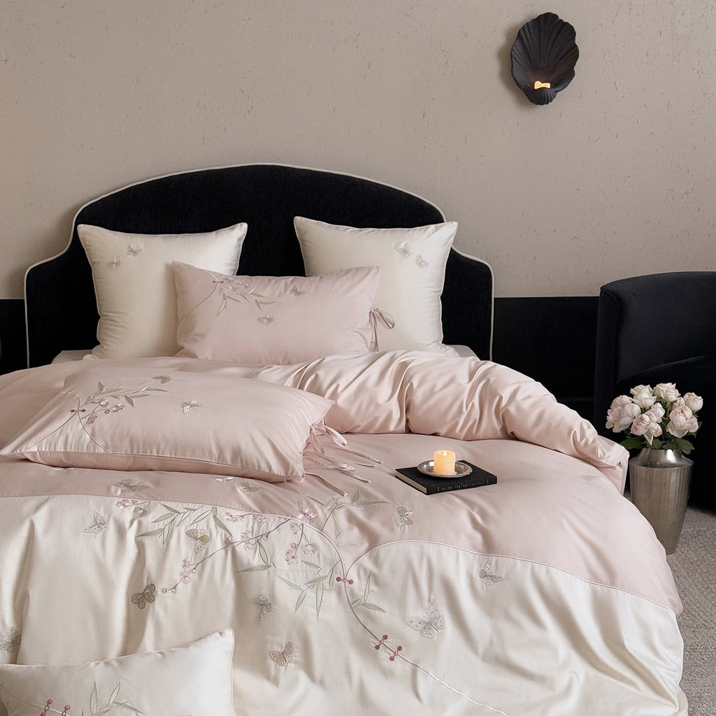 Luxurious satin bedding set with floral embroidery Bowlift