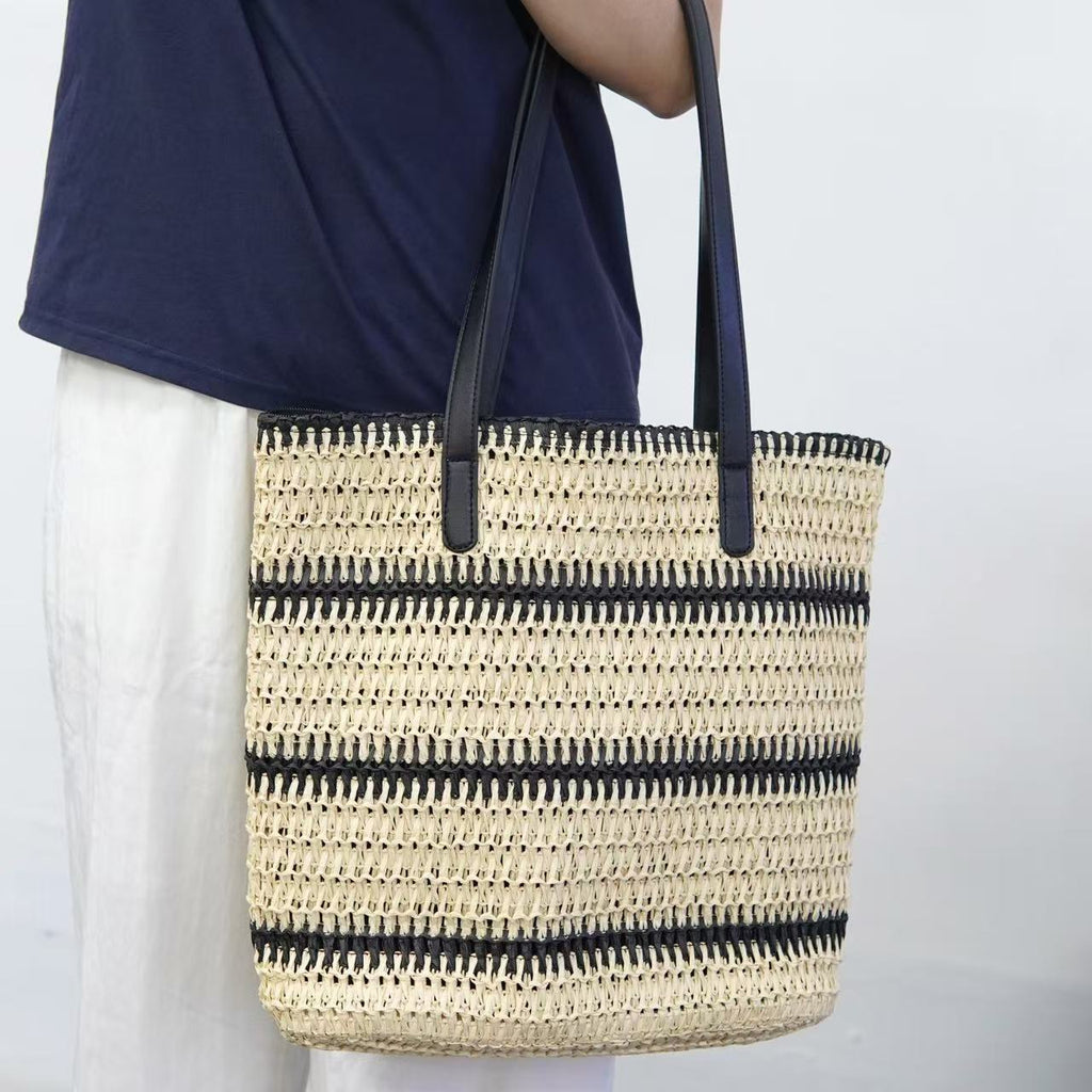 Siopsrl | Beach bag with modern stripes and robust carrying straps Siopsrl