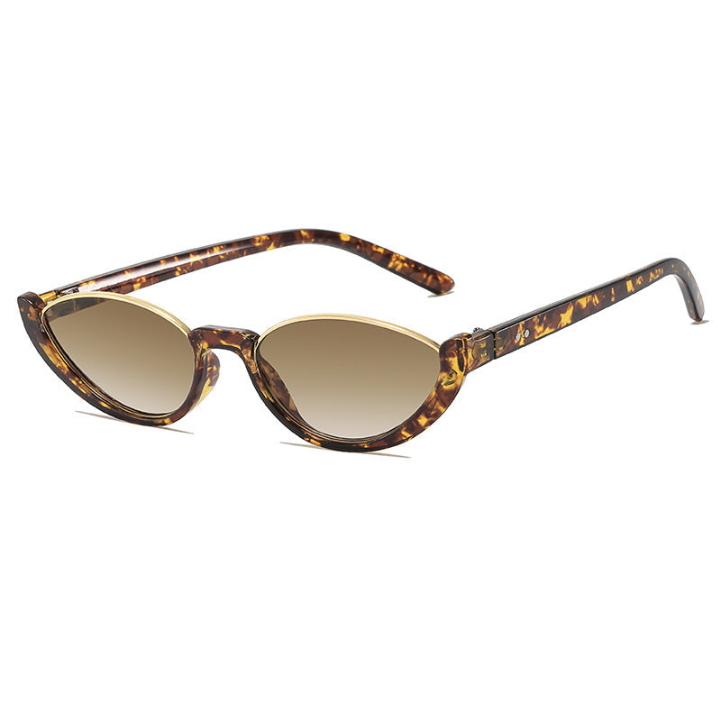Siopsrl | Retro-Inspired Clear Frame Cat Eye Sunglasses Siopsrl