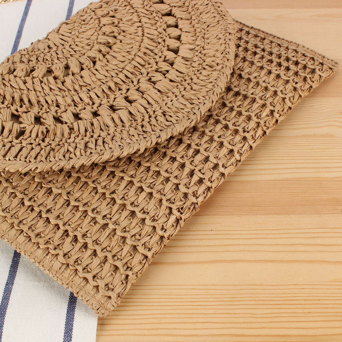 Siopsrl | Woven Bast Handbag with Elegant Chain Decoration Siopsrl