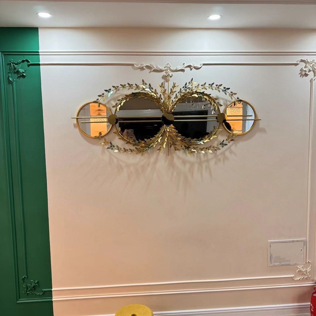 Elegant Botanical Wall Mirror with Decorative Floral Accents Siopsrl