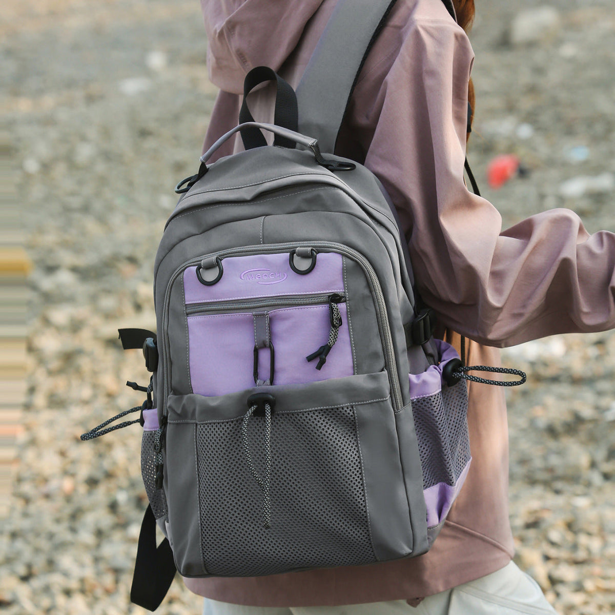 Siopsrl | Multifunctional backpack with ergonomic shoulder straps and robust protection Siopsrl