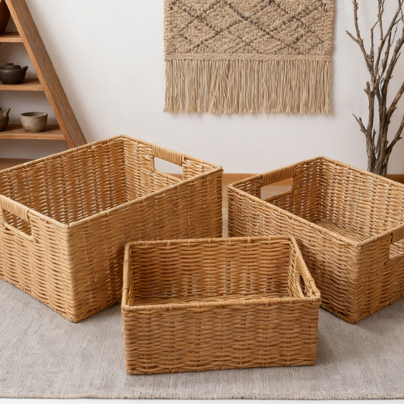 Women storage baskets made of woven material Siopsrl