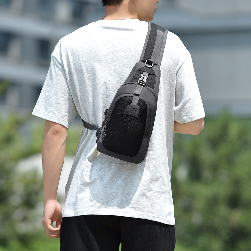 Siopsrl | Sling backpack with comfortable back padding and many compartments Siopsrl