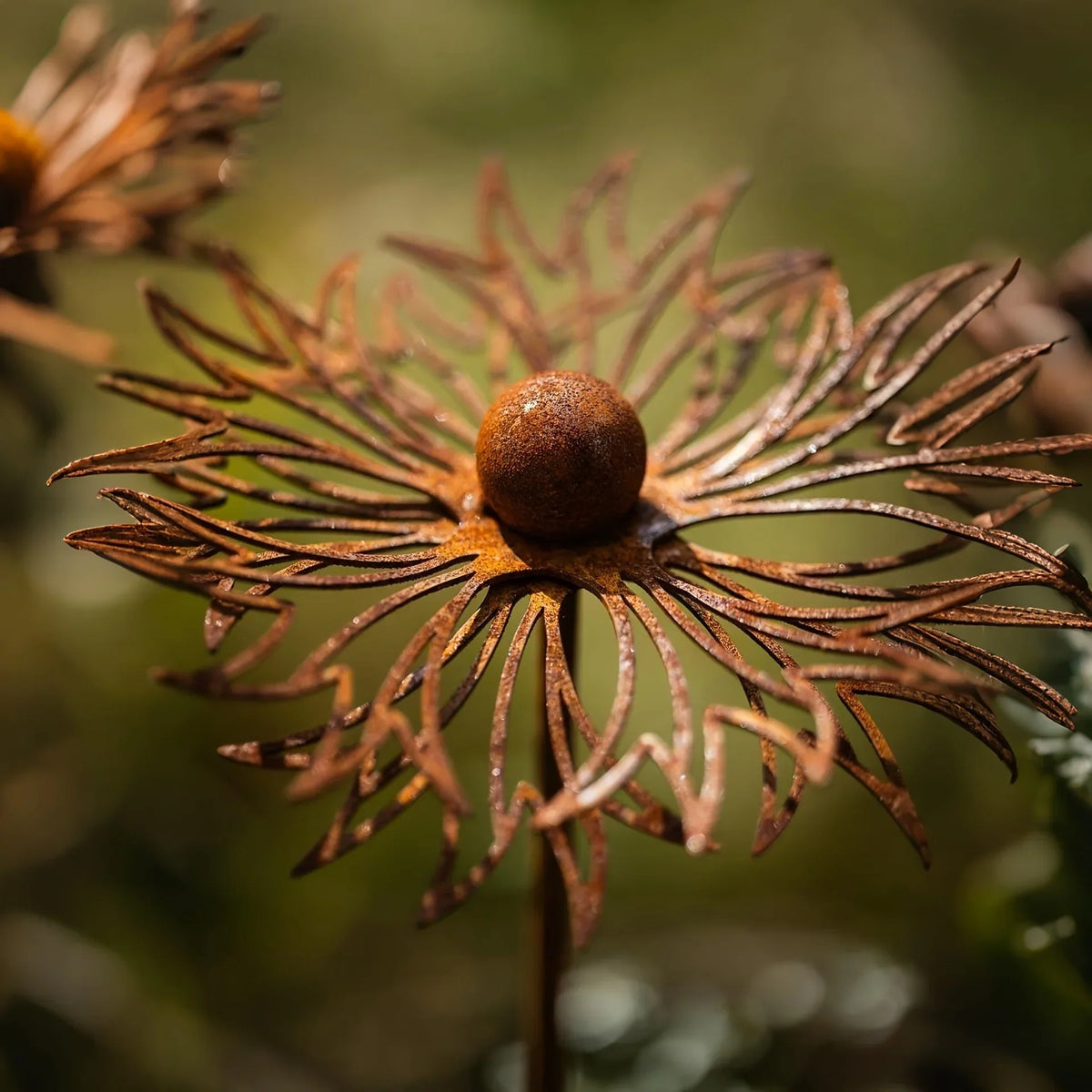 Siopsrl| FLORUSTA Garden Stake Bluebonnet | Rust Look Metal | Rustic Garden Decor