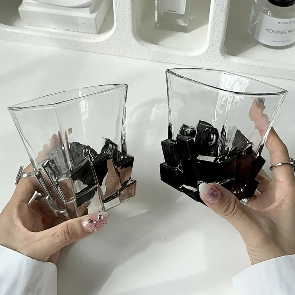 Geometric Onyx Base Glass Cup
