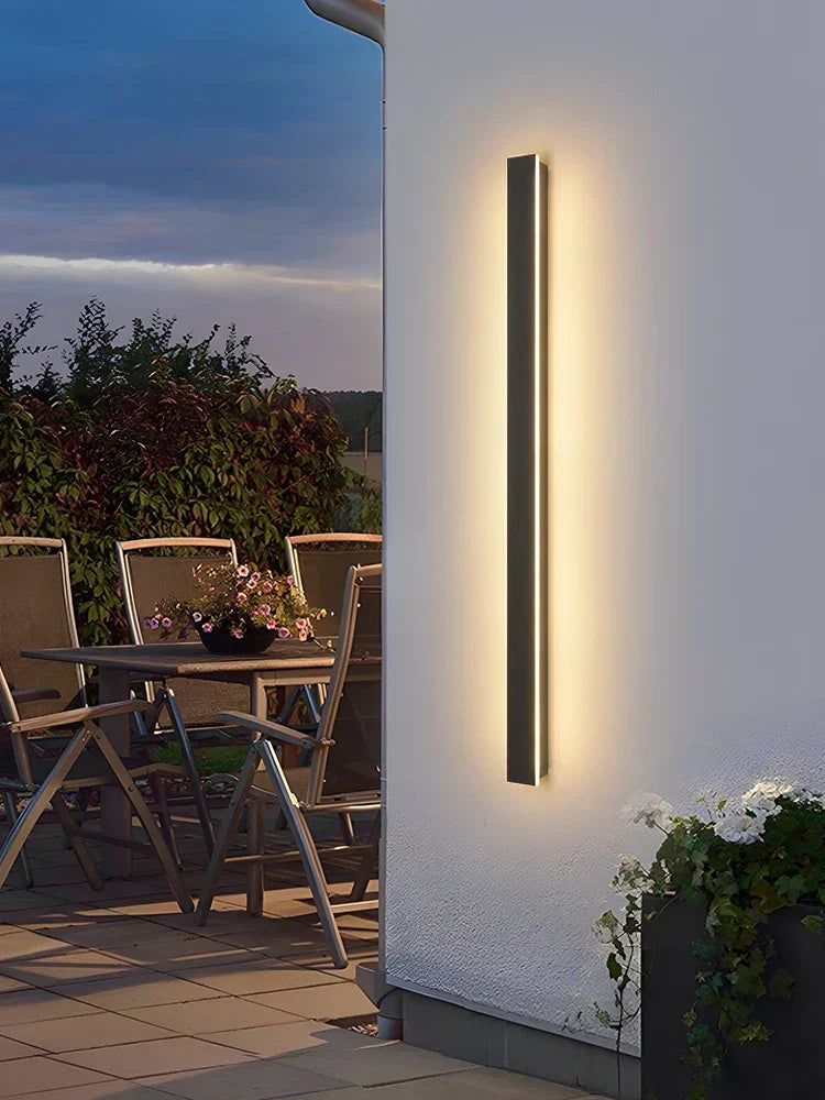 Siopsrl| NeroEdge SleekLine Waterproof LED Wall Light – Modern Outdoor Lamp in Black