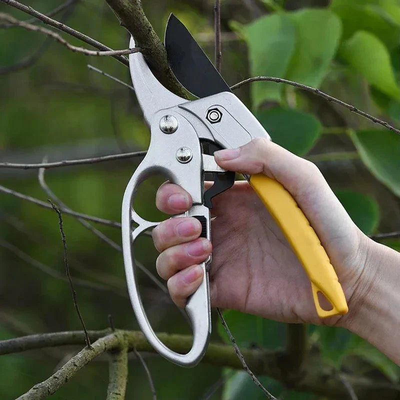 Siopsrl| Tree Wood Trimming Compact Gardening Hand Clippers