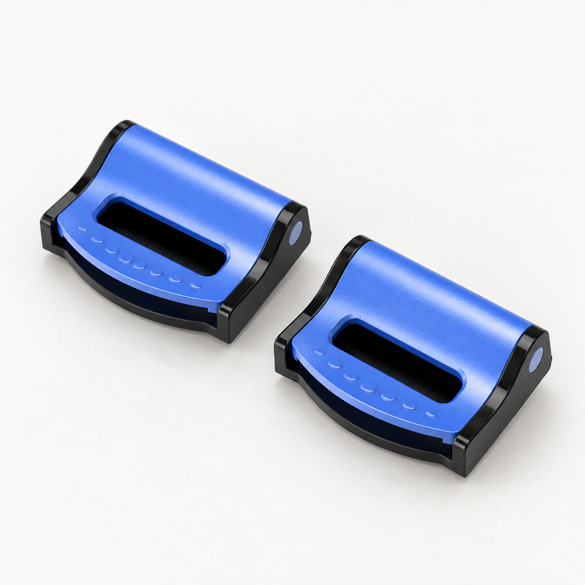 BeltEase Car Seat Belt Clips (2-Pack)