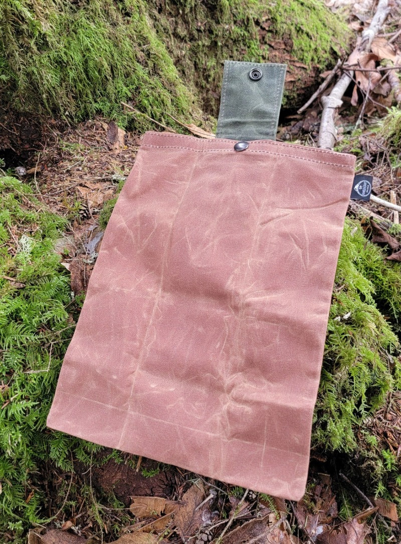 Siopsrl| Waxed Canvas Folding Foraging Bag with Durable Design