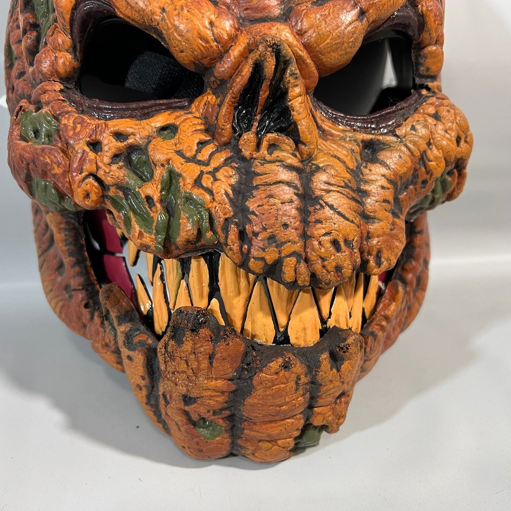 Siopsrl| PhantomPumpkin Ani-Motion Mask — Bring your horror to life and make everyone tremble with fear!