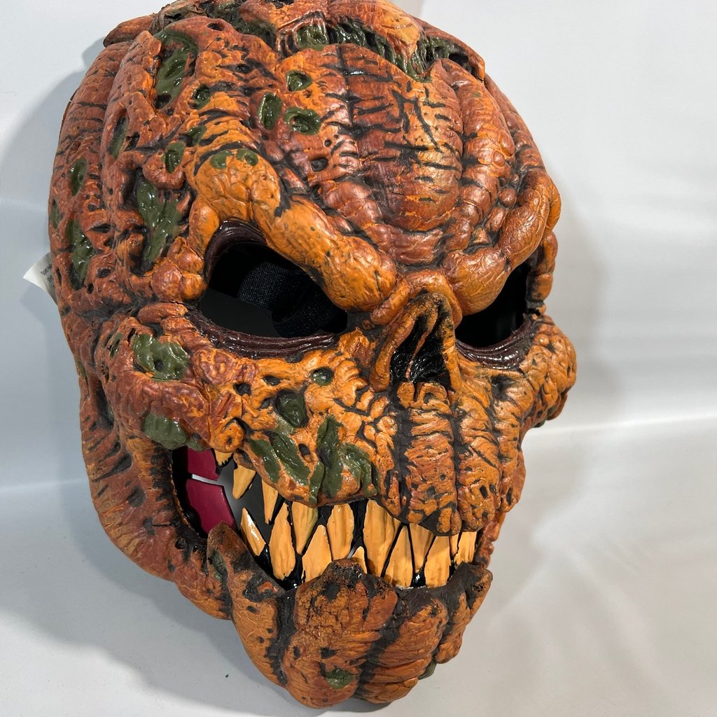Siopsrl| PhantomPumpkin Ani-Motion Mask — Bring your horror to life and make everyone tremble with fear!