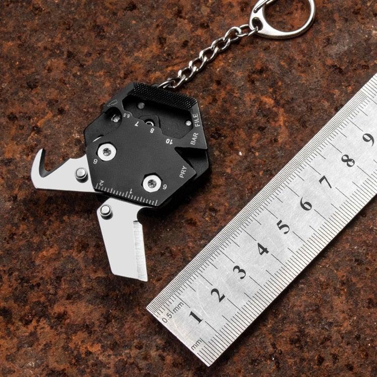 Siopsrl| Multifunctional Survival Tool Keychain