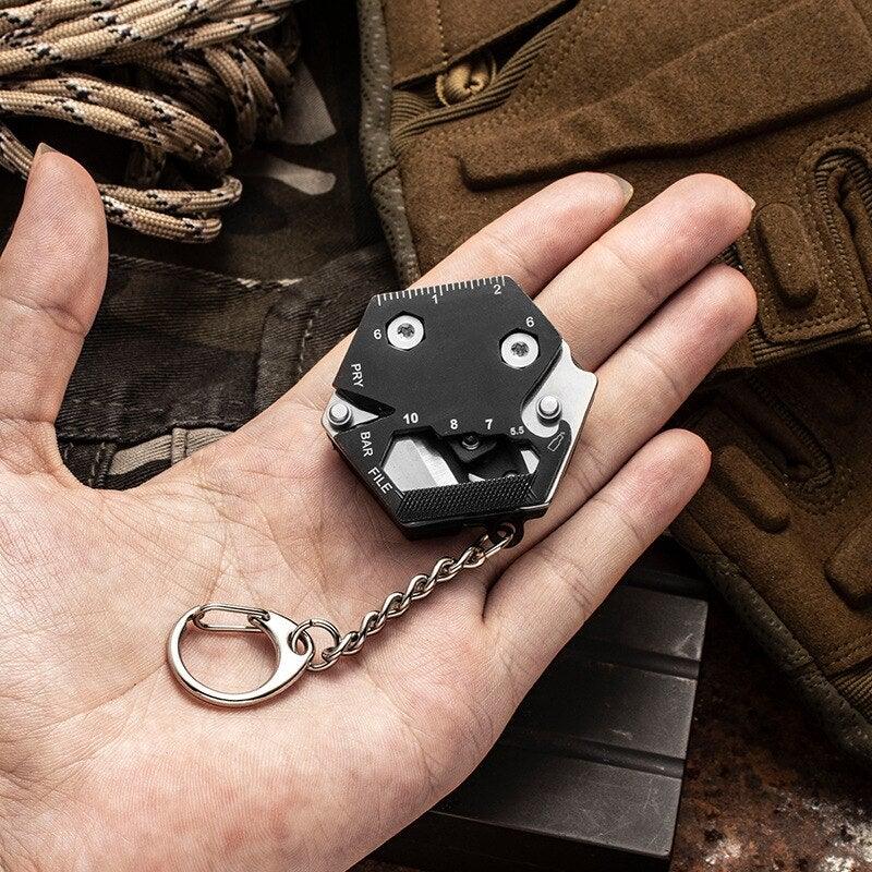 Siopsrl| Multifunctional Survival Tool Keychain