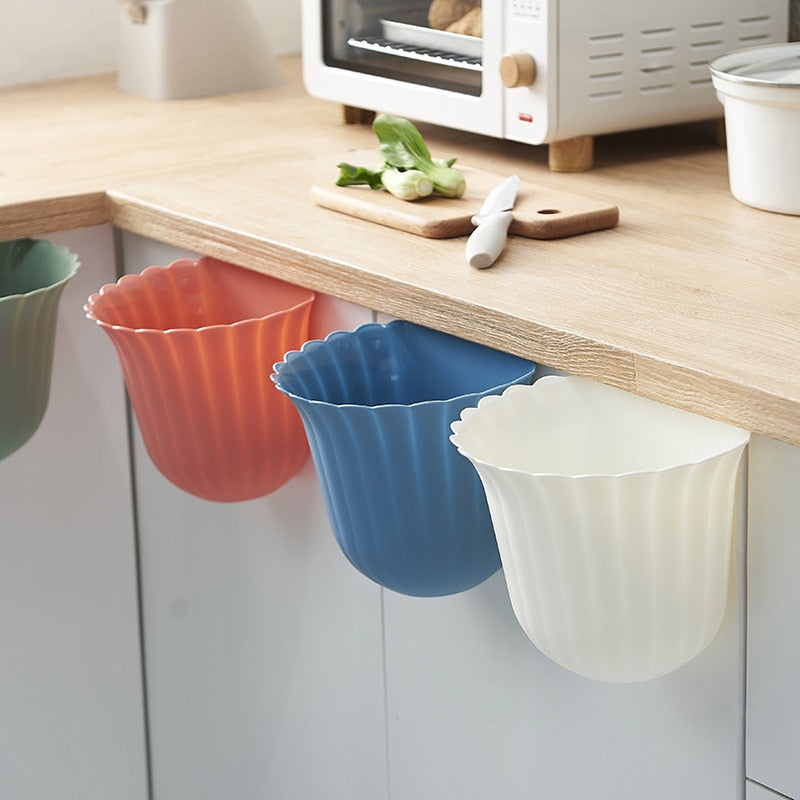Nordic Flower Shape Hanging Trash Can | Siopsrl