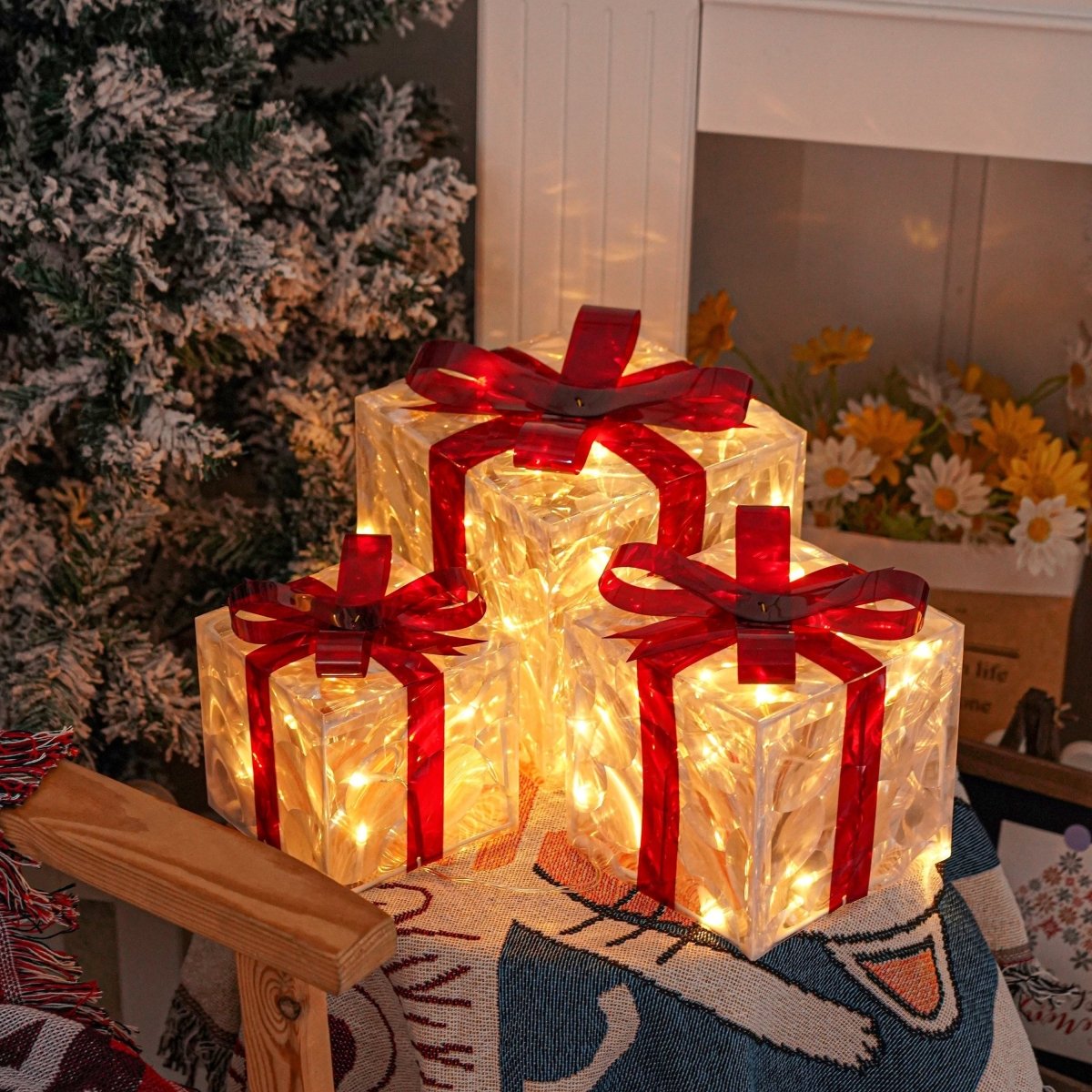 Lighted Christmas Gift Box Set of 3 with Warm White LEDs for Indoor and Outdoor Decor