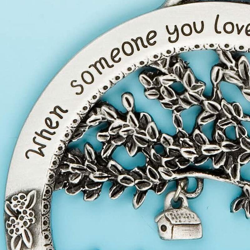 "When someone you love becomes a memory" - Solemn Christmas remembrance