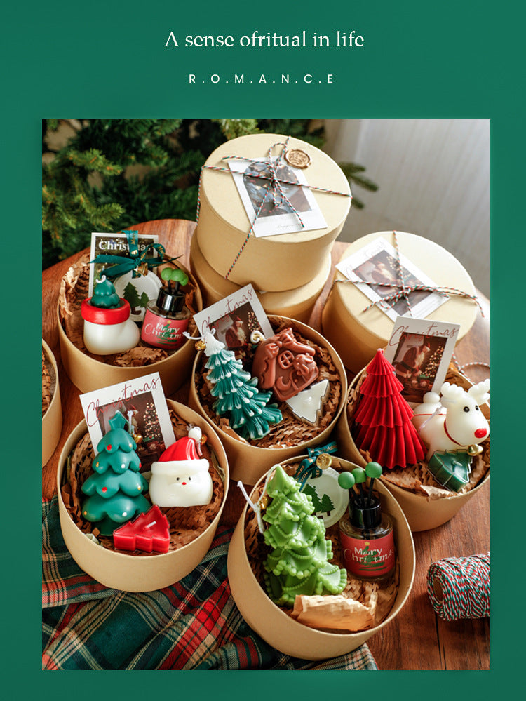 Premium Scented Christmas Tree Candle Gift Set