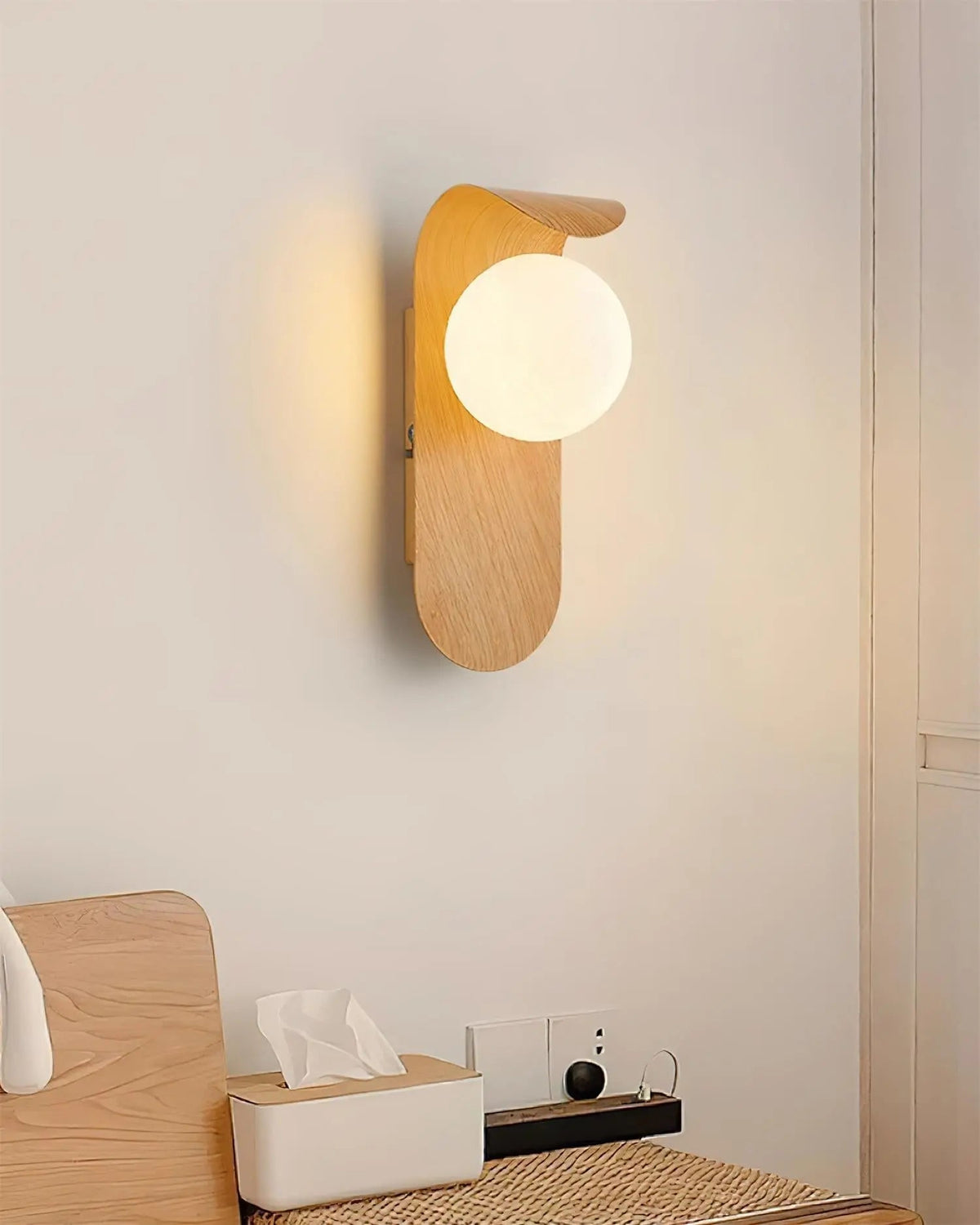 Siopsrl| Carlyle Wall Lamp | Stylish Modern Lighting for Any Room