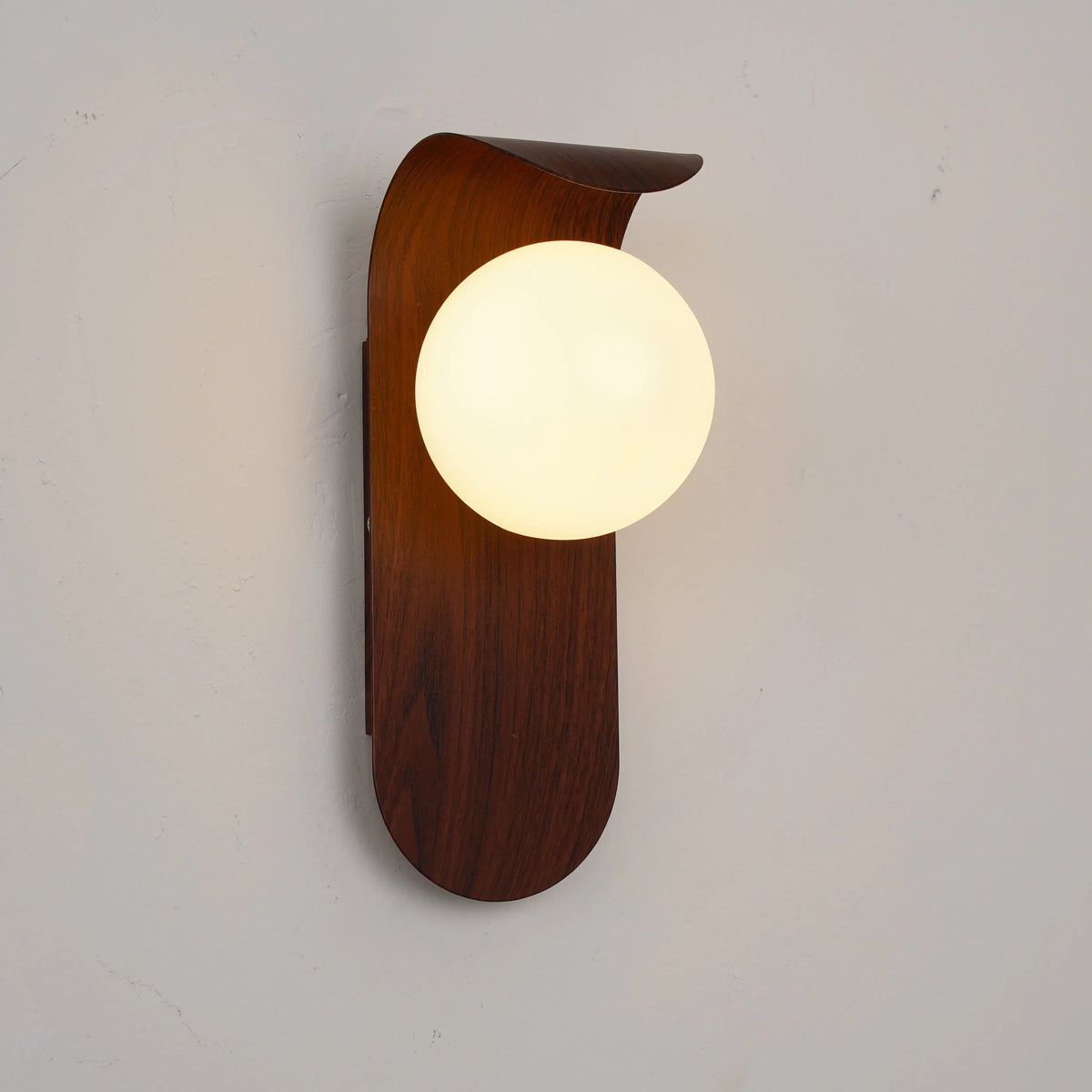 Siopsrl| Carlyle Wall Lamp | Stylish Modern Lighting for Any Room